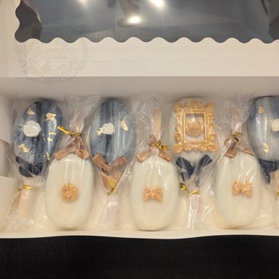 Assorted bakery treats 29