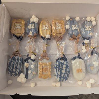 Assorted bakery treats 31